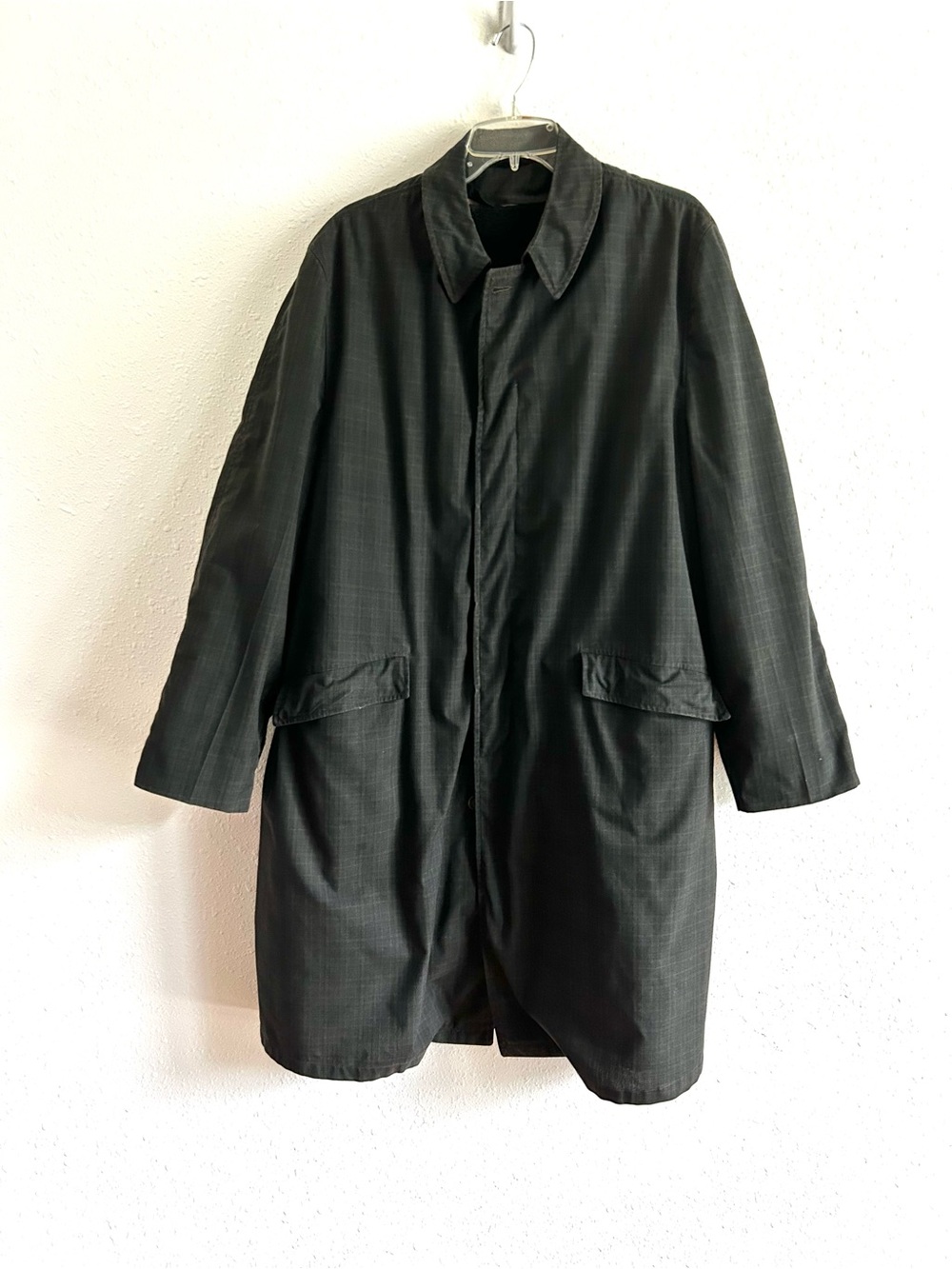 Vintage Crownwear Trench Coat Mens Size 42R Gray Plaid Lined Classic Long Jacket